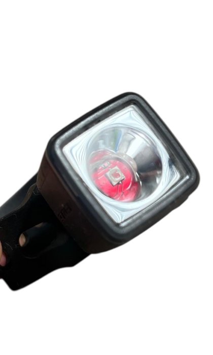 Lanterna traseira de bicicleta TREK Flare R City - seminova