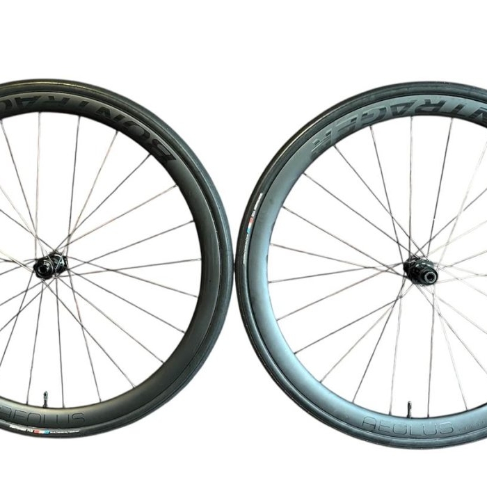 Par de rodas de estrada Bontrager Aeolus Pro 37 TLR Disc C/ pneus 700x28 TLR
