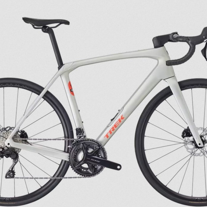 Bicicleta de Estrada Trek Domane SL5 Matte Lunar Silver - ENCOMENDE