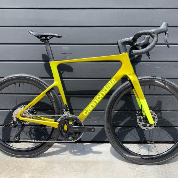 Bicicleta de Estrada Cannondale SupersixEvo tam 56 12V Shimano 105 Di2 50/34 172.5 - impecável 