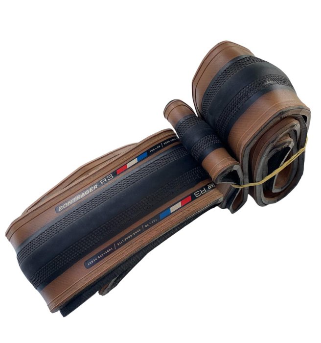 Pneus Bontrager R3 Hard-Case Lite TLR (700x28c) - Estilo e Performance!